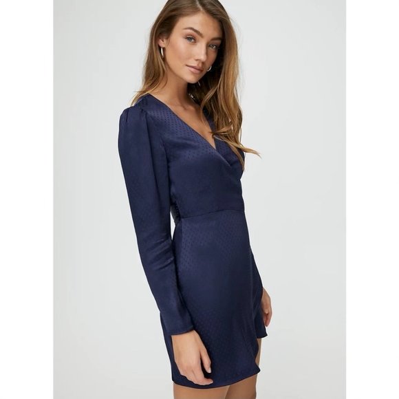 NWT WILFRED CALLIE LONG SLEEVE WRAP DRESS IN DEEP INDIGO, ARITZIA - Picture 1 of 9